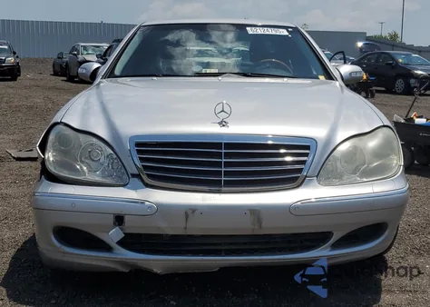 2005 Mercedes-Benz S 500 4Matic z USA, uszkodzony, nr VIN WDBNG84J15A454356